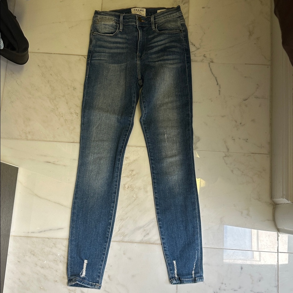 Frame Le High Skinny Jeans